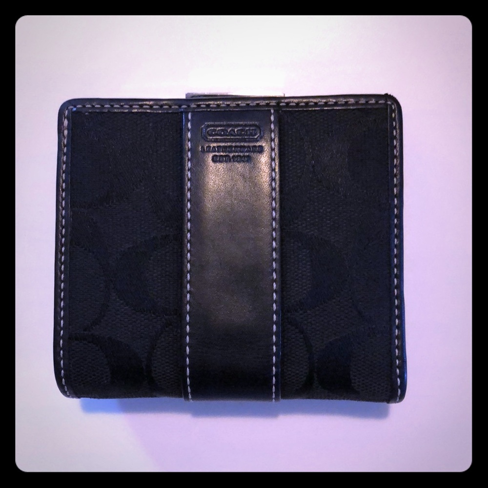 COACH Wallet Leather and Canvas in Black Pre Owned